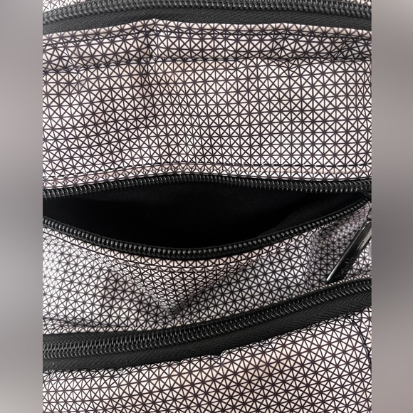 JuJuBe Be Right Back Backpack - Picture 8 of 8